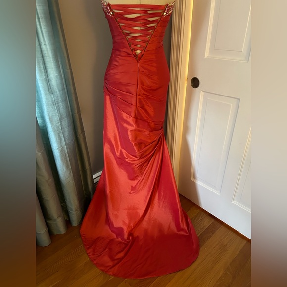 Beaded strapless dress - Picture 3 of 3